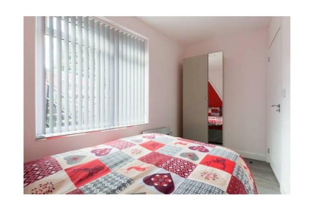 Treetops Flat3 Hall Green B28 Бирмингем Экстерьер фото