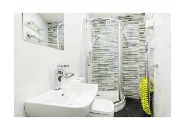 Treetops Flat3 Hall Green B28 Бирмингем Экстерьер фото